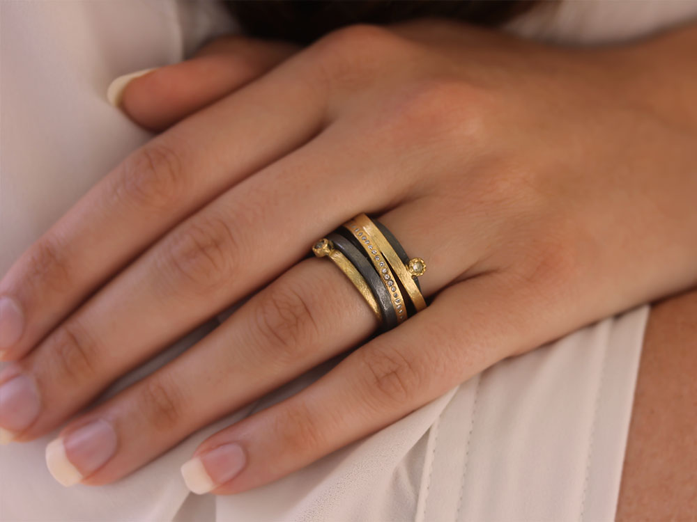 Todd Reed yellow gold and sterling silver ring with "patina" diamonds and white brilliant cut diamonds - Be On Park