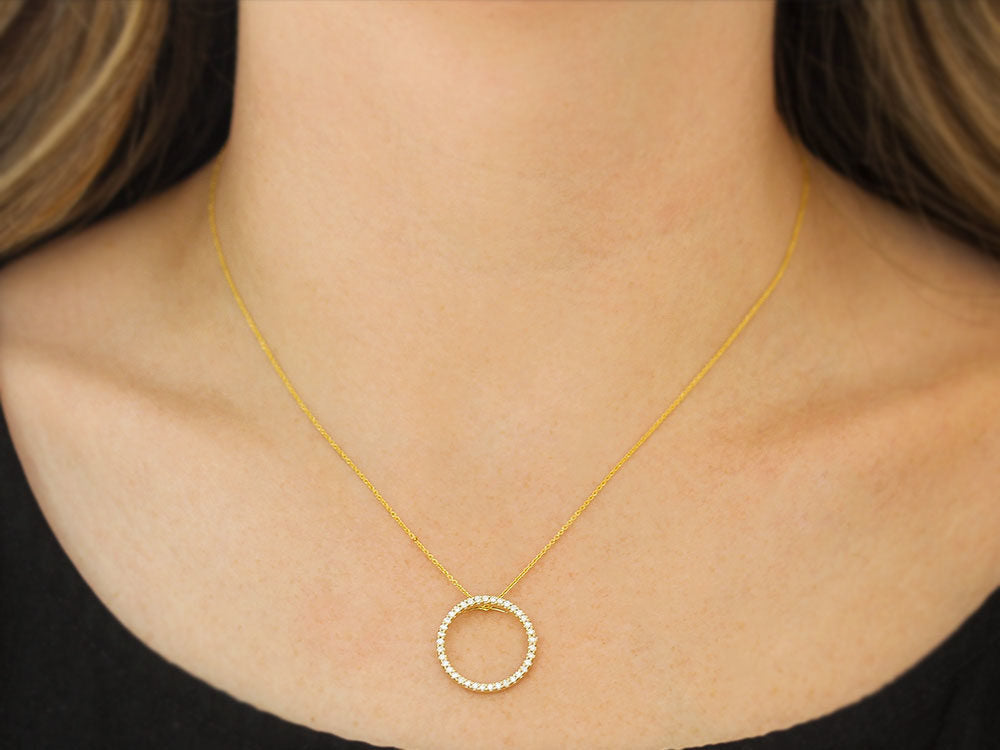 Roberto Coin large diamond circle necklace - Be On Park