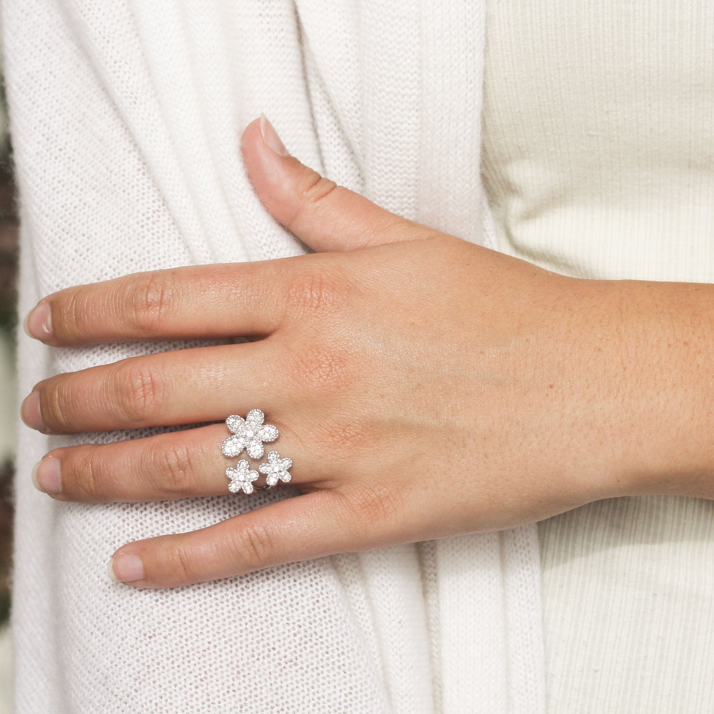 Roberto Coin Pave Diamond Muli-Flower Jasmine Ring - Be On Park