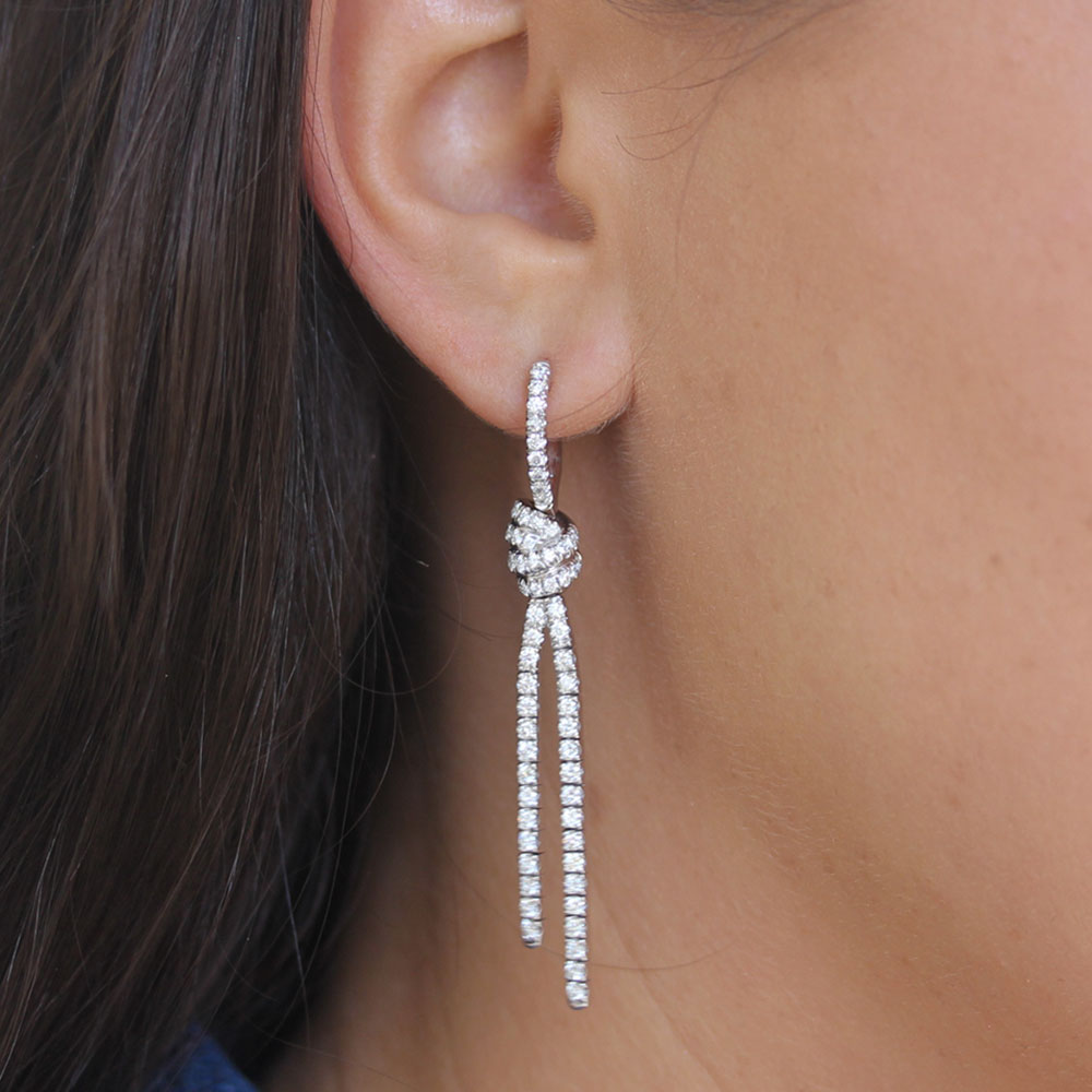 Kwiat Platinum Entwine Diamond Linear Earrings - Be On Park