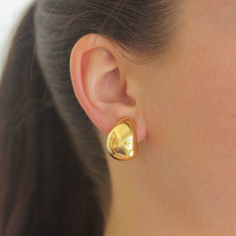 Roberto Coin Designer Gold Domed Earrings - Be On Park