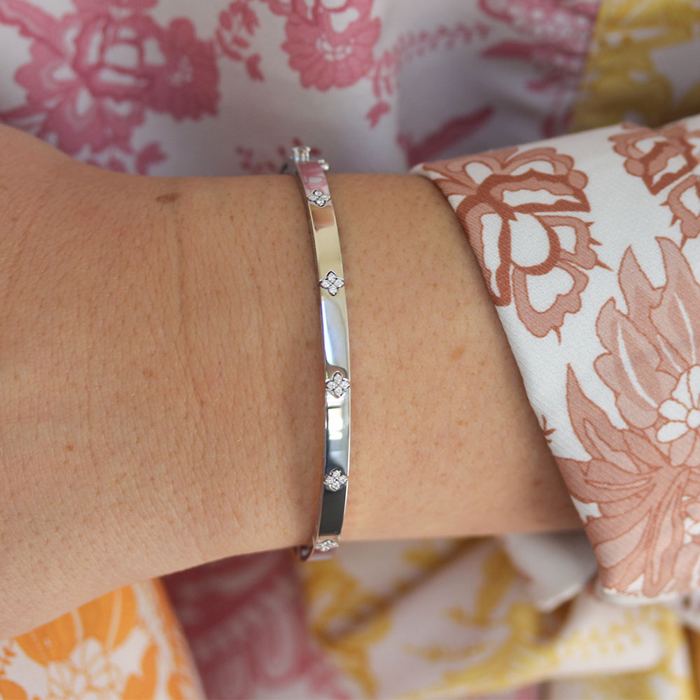 Roberto Coin Love in Verona Diamond Bangle - Be On Park