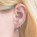 Shy Creation Star Huggie Earrings