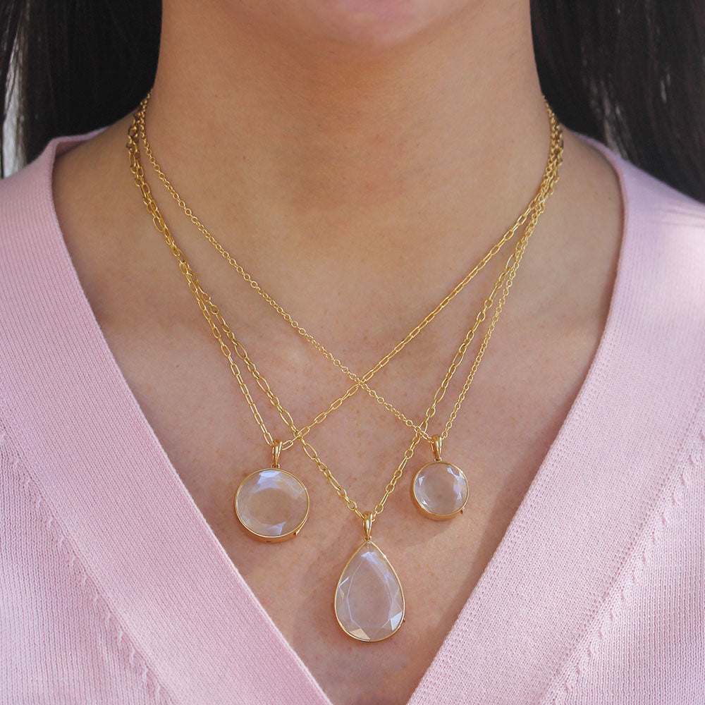 Loquet Nova Teardrop Gold Locket 18k on 22" Figaro Chain - Be On Park