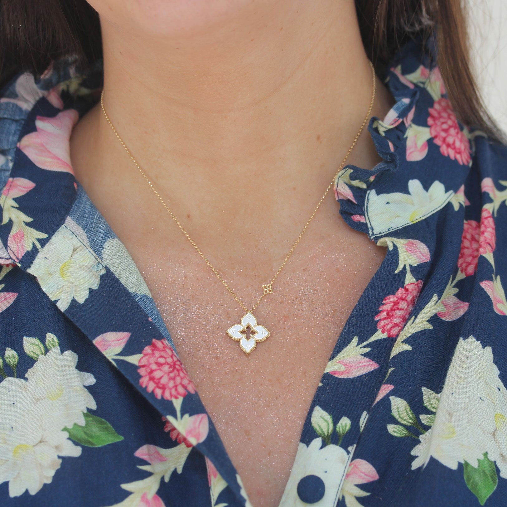 Roberto Coin White Enamel Venetian Princess Necklace - Be On Park