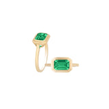 Goshwara 'G-One' East West Bezel Set Emerald Ring