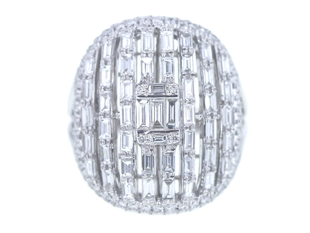White Gold Dome Ring with Baguette and Round Diamonds - Be On Park