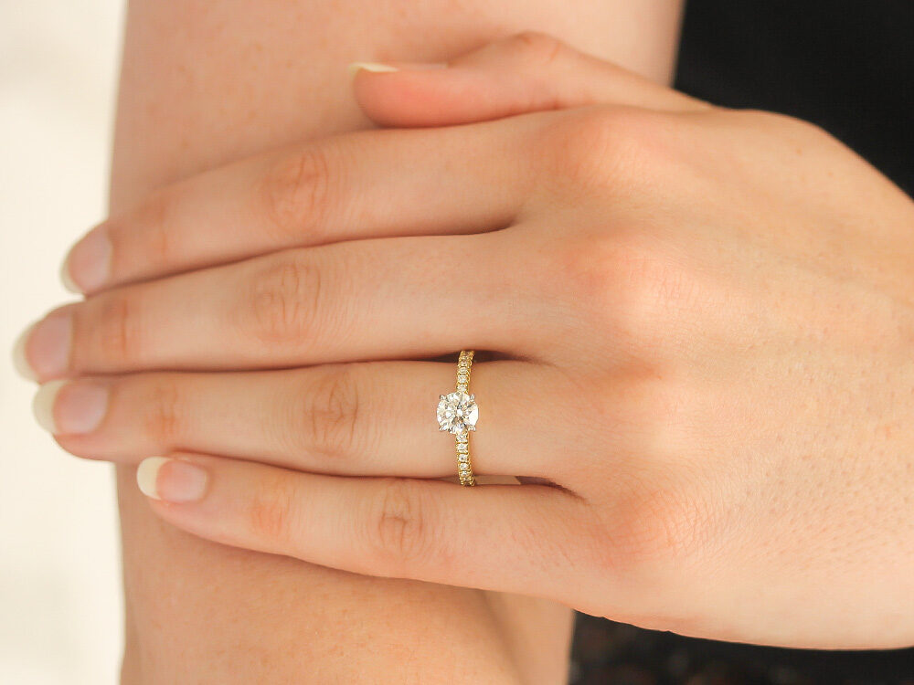 yellow gold 0.90 carat diamond solitaire engagement ring - Be On Park